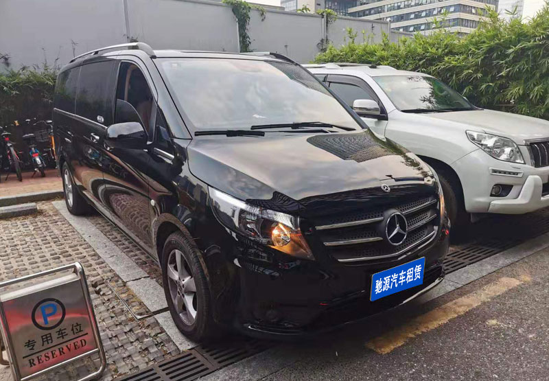 奔馳威霆商務(wù)(7座)